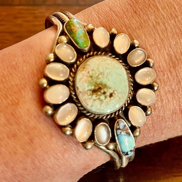 Dry Creek Turquoise and Moonstone Native American Bracelet - Picture 4 of 10